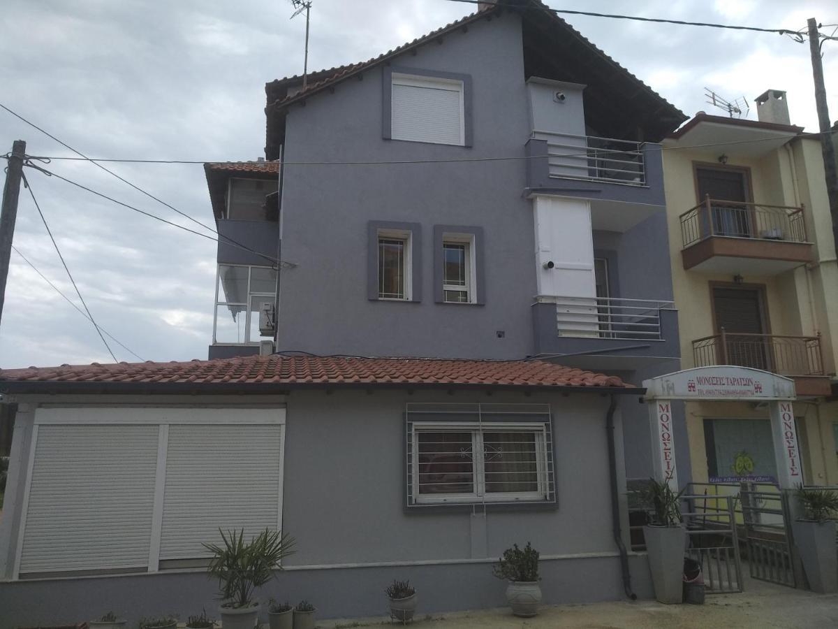 Nikoshouse Apartment Paralia Ofriniou Exterior photo